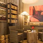 Ibis Styles 3*
