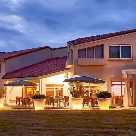Ibis Styles Hotell 3*