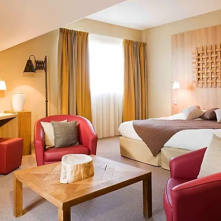 绍莱宜必思尚品酒店 绍莱